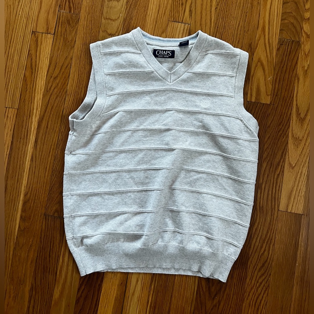 Vintage Size small light gray Chaps sweater vest.